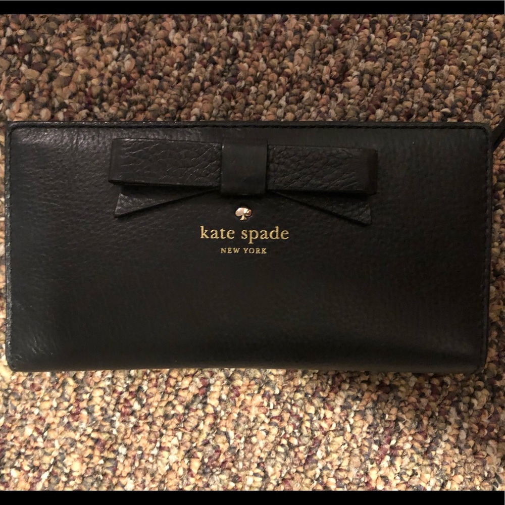 Black Kate Spade Wallet